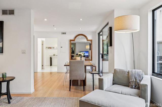 156 Lombard Street 37, San Francisco, CA 94111