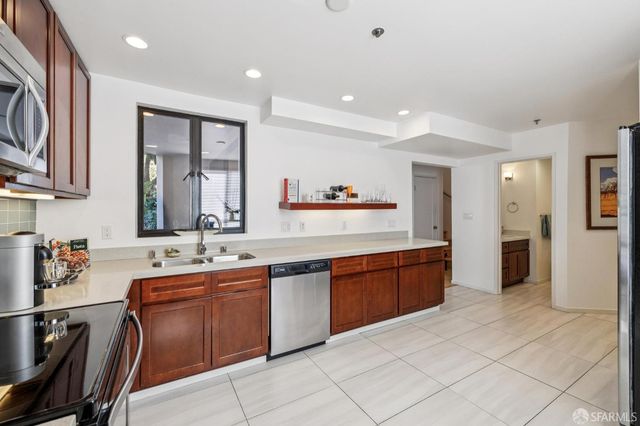 156 Lombard Street 37, San Francisco, CA 94111