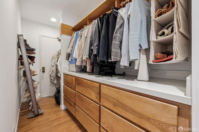 156 Lombard Street 37, San Francisco, CA 94111