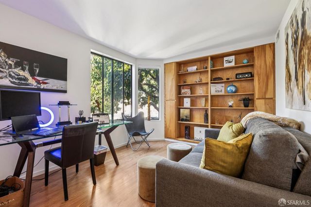156 Lombard Street 37, San Francisco, CA 94111