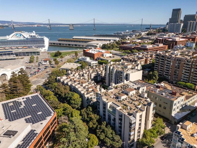 156 Lombard Street 37, San Francisco, CA 94111