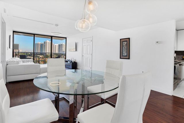 3675 N Country Club Dr 1102, Aventura, FL 33180