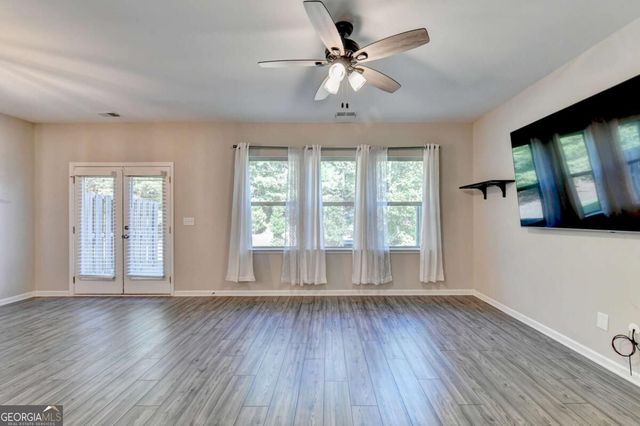 1930 Lanier Harbor Point, Buford, GA 30518