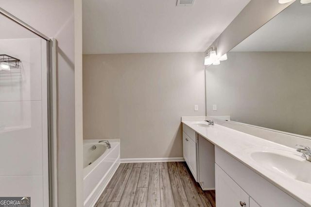 1930 Lanier Harbor Point, Buford, GA 30518