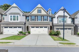 1930 Lanier Harbor Point, Buford, GA 30518
