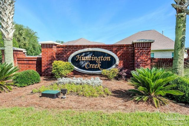 5928 Huntington Creek Blvd, Pensacola, FL 32526
