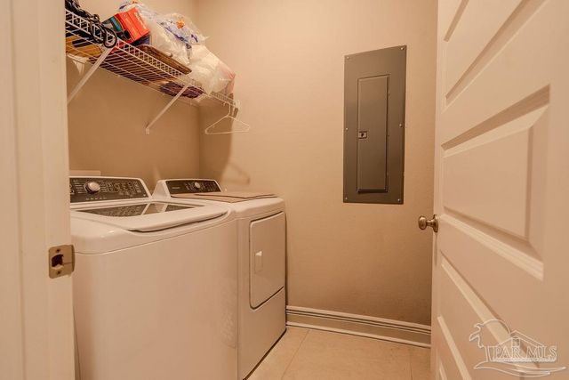 5928 Huntington Creek Blvd, Pensacola, FL 32526