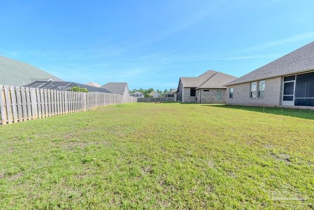 5928 Huntington Creek Blvd, Pensacola, FL 32526