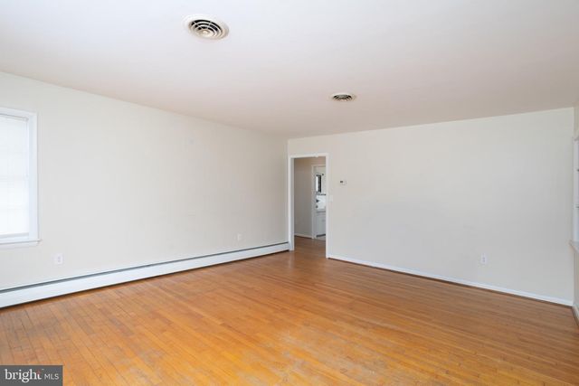 207 S 7TH ST, Denton, MD 21629