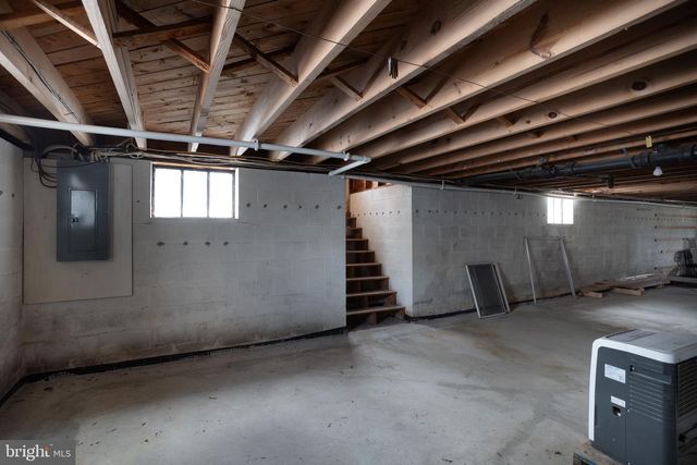 207 S 7TH ST, Denton, MD 21629