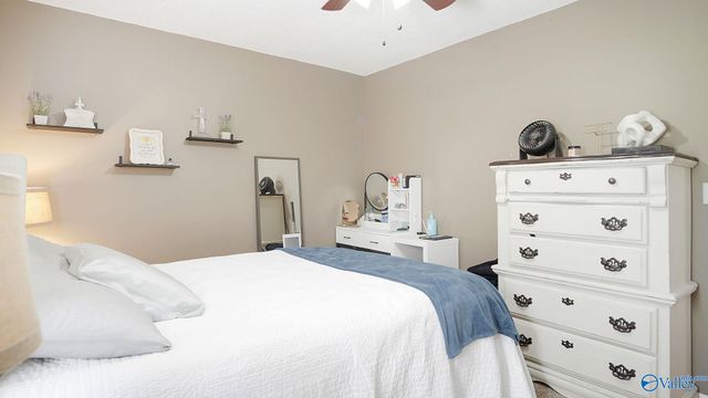 1844 NW Peach Orchard Road, Hartselle, AL 35640
