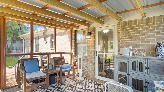 1844 NW Peach Orchard Road, Hartselle, AL 35640