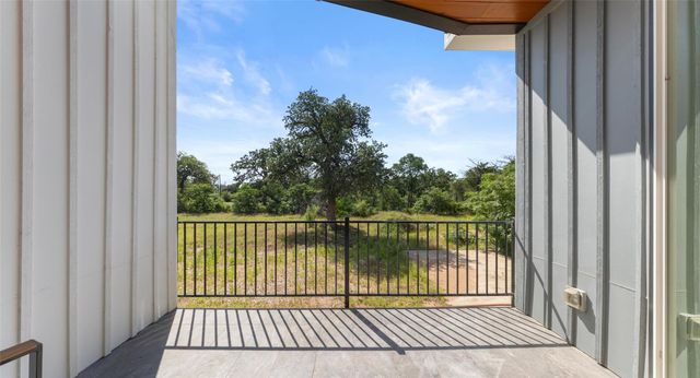 5912 Harold CT 107, Austin, TX 78721
