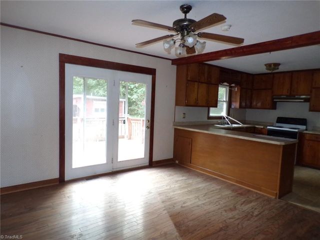 3736 Buffalo Ford Road, Asheboro, NC 27205