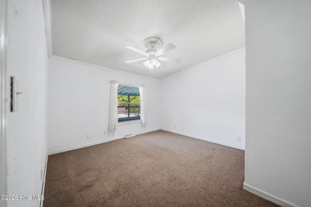 63 Warwick Court, Hampstead, NC 28443
