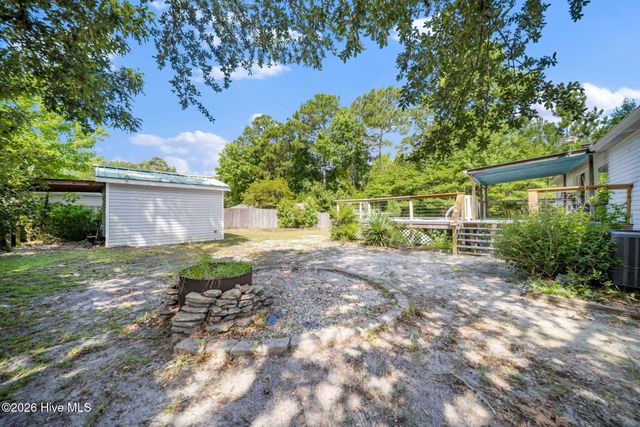 63 Warwick Court, Hampstead, NC 28443