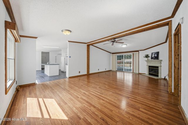 63 Warwick Court, Hampstead, NC 28443