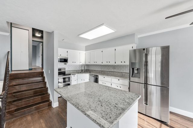 4208 W 124th Street, Savage, MN 55378