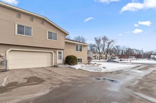 4208 W 124th Street, Savage, MN 55378