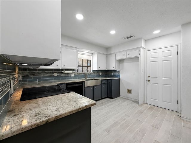 3401 Picadilly Lane, Corpus Christi, TX 78414