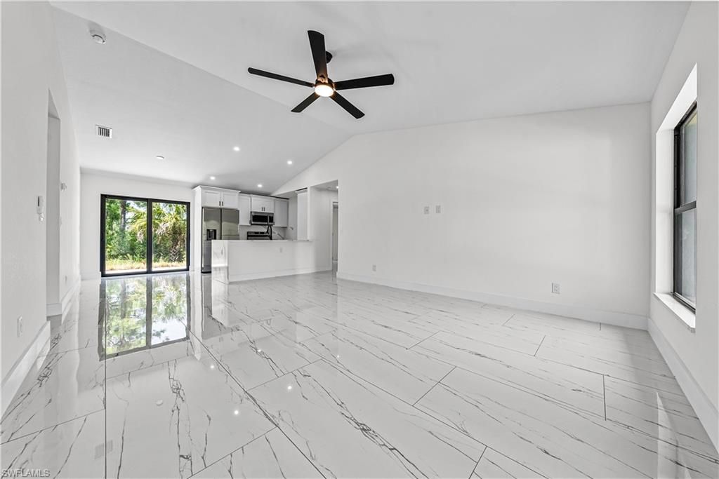4507 E 10th ST, LEHIGH ACRES, FL 33972 — photo 3