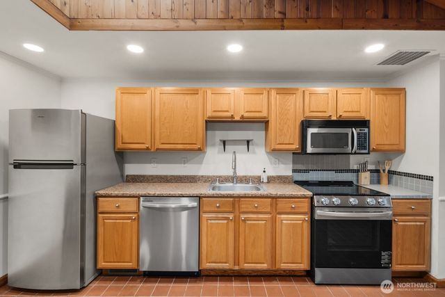 2321 NE 128th Street, Seattle, WA 98125