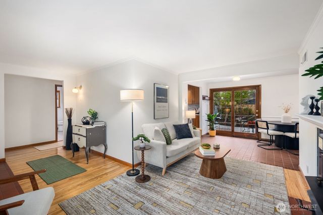 2321 NE 128th Street, Seattle, WA 98125