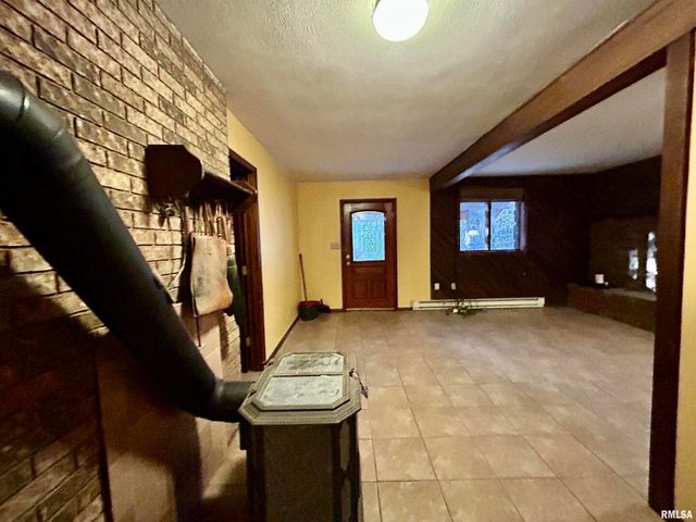 61 Schack Road, Murphysboro, IL 62966