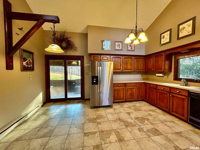 61 Schack Road, Murphysboro, IL 62966