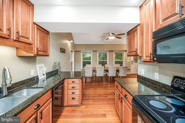 27 TAMARACK TER, Mineral, VA 23117