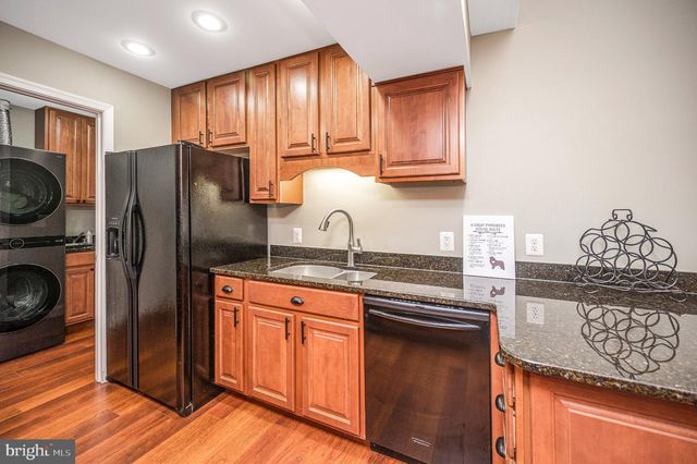 27 TAMARACK TER, Mineral, VA 23117