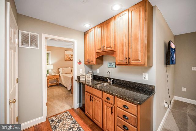 27 TAMARACK TER, Mineral, VA 23117