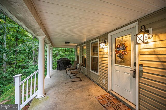 27 TAMARACK TER, Mineral, VA 23117