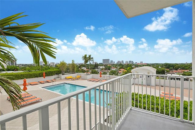 3180 SW 22nd Ter 601, Miami, FL 33145