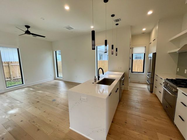 1309 Palo Duro RD 1, Austin, TX 78757