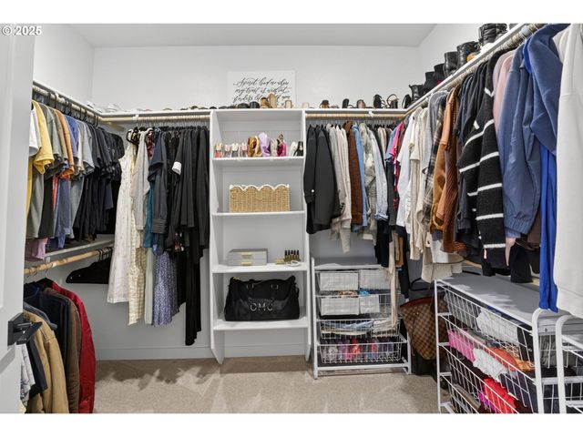 826 Se 37TH St, Battle Ground, WA 98604