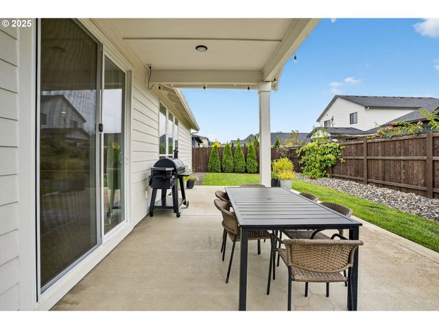 826 Se 37TH St, Battle Ground, WA 98604