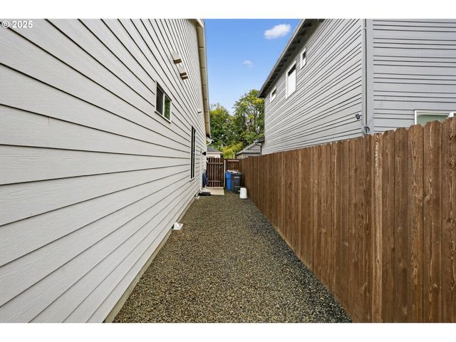 826 Se 37TH St, Battle Ground, WA 98604