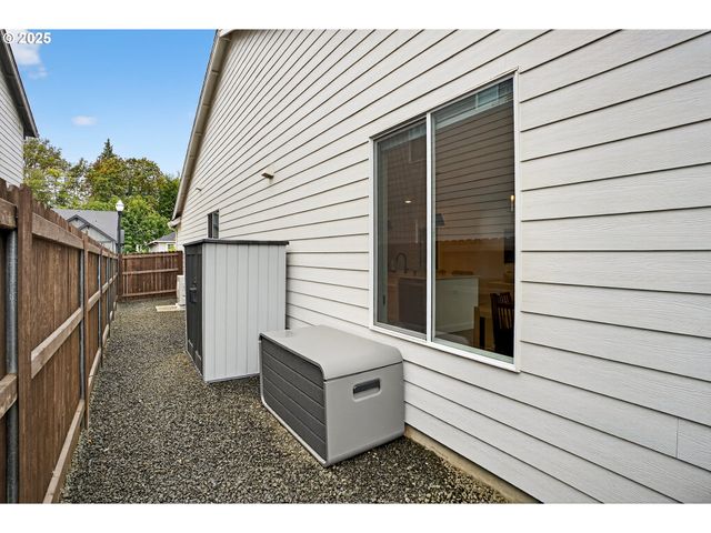 826 Se 37TH St, Battle Ground, WA 98604