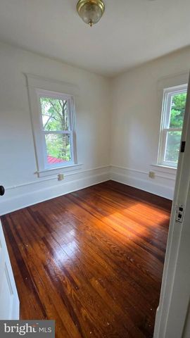 120 W WHITLOCK AVE, Winchester, VA 22601
