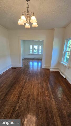 120 W WHITLOCK AVE, Winchester, VA 22601