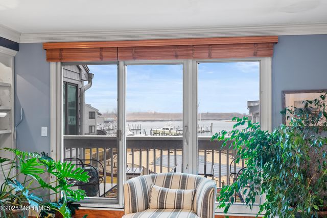 210 Ashley Avenue, Brielle, NJ 08730