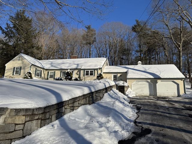 100 Lawrence Street, Gardner, MA 01440