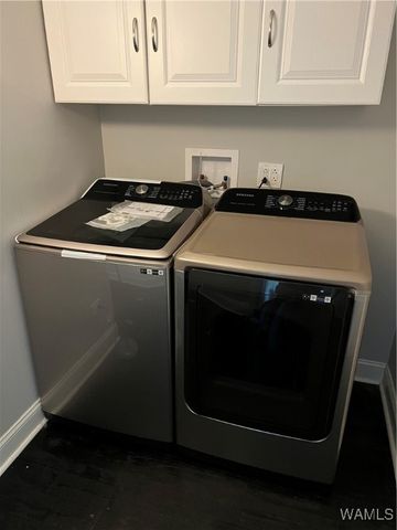 19 Parkwood, Tuscaloosa, AL 35401