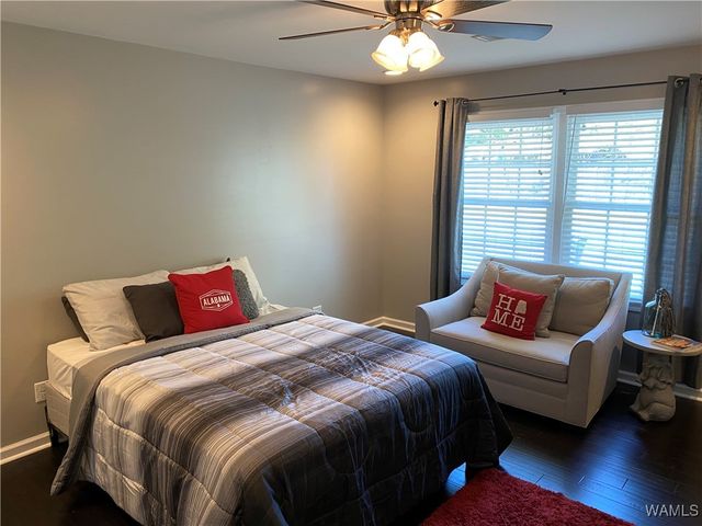 19 Parkwood, Tuscaloosa, AL 35401