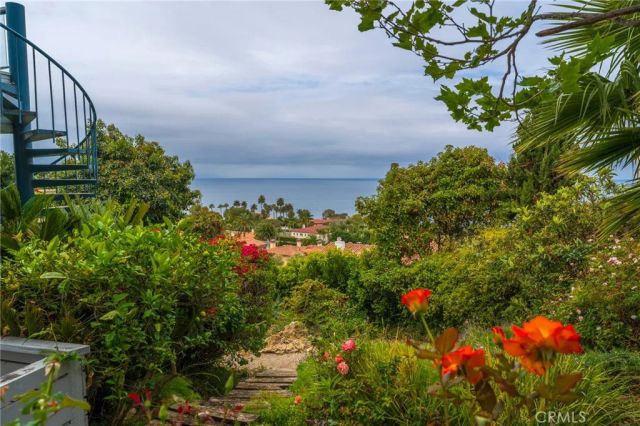 30003 Via Victoria, Rancho Palos Verdes, CA 90275