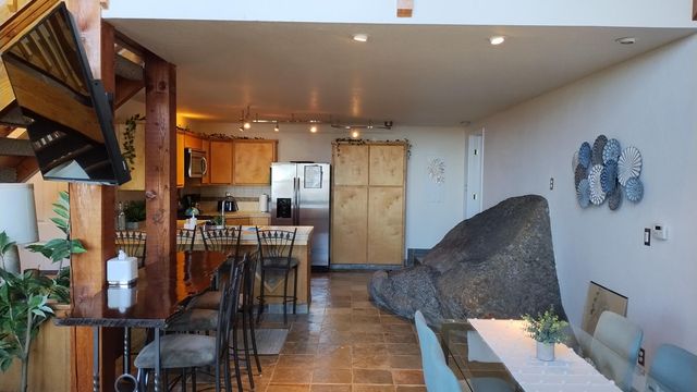 54622 Manzanita Drive, Sequoia Crest, CA 93265