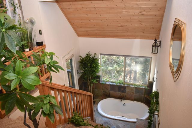 54622 Manzanita Drive, Sequoia Crest, CA 93265