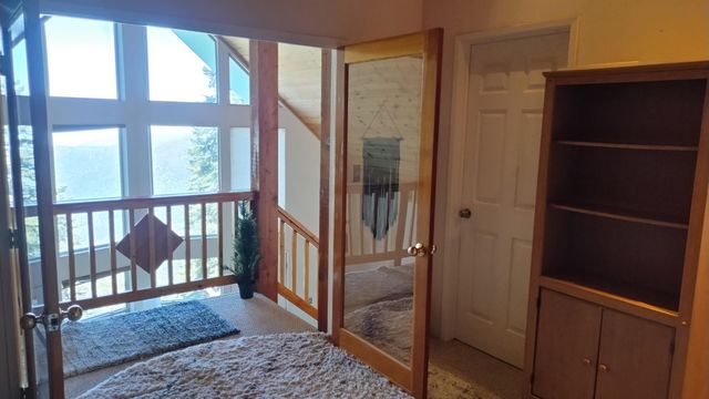 54622 Manzanita Drive, Sequoia Crest, CA 93265