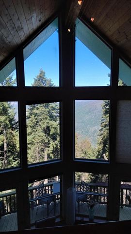 54622 Manzanita Drive, Sequoia Crest, CA 93265